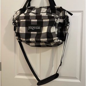 Preloved JanSport overnight/gym bag black & white unsex. Men or women.